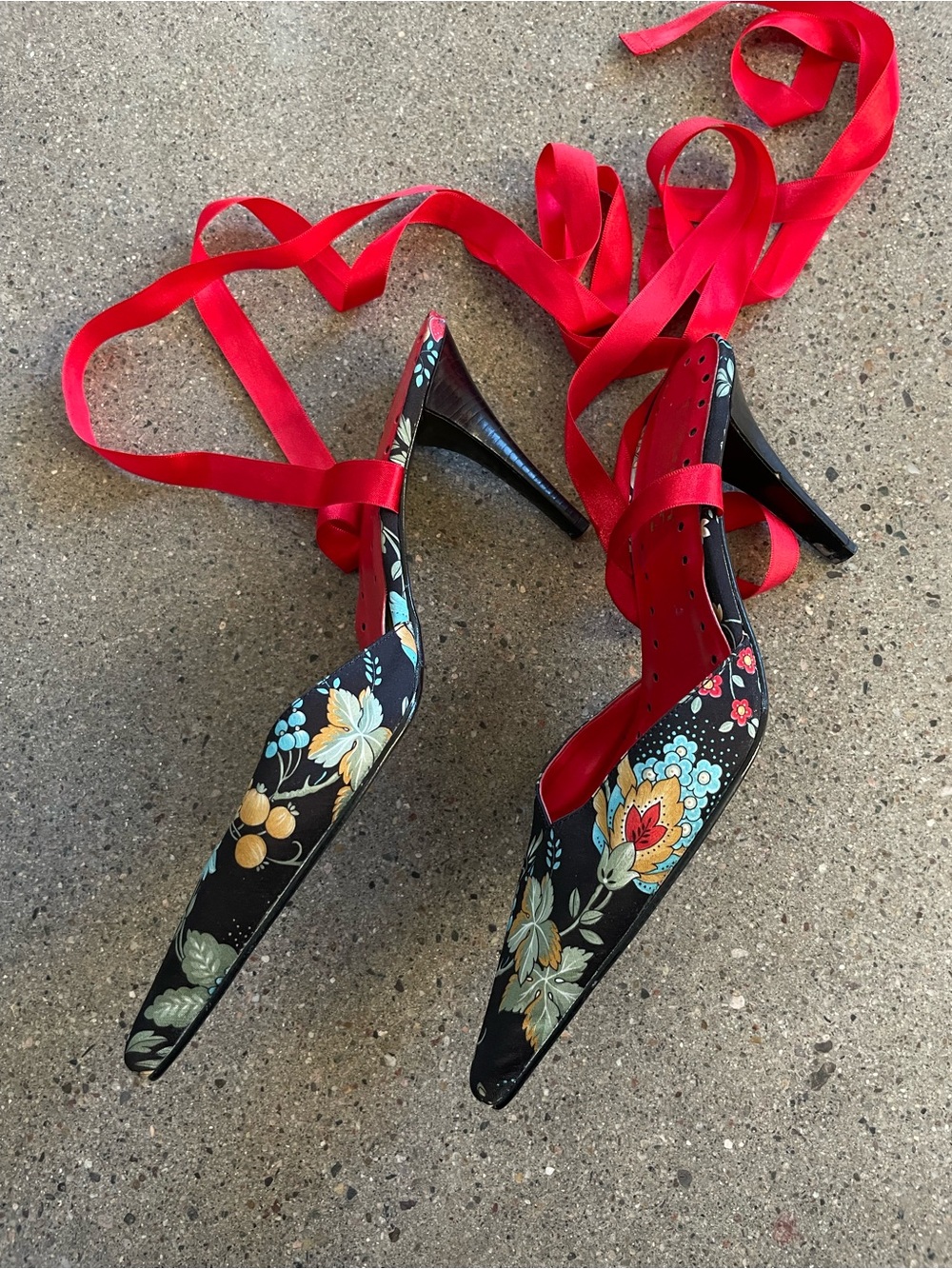 Sergio Zelcer Satin Mule Heels Red Blue Floral Ribbon Tie Red Sole Womens 6